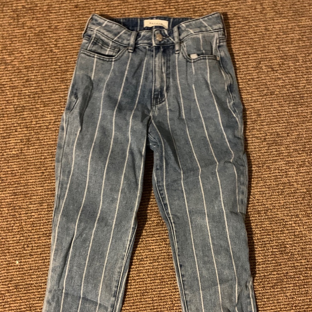 Pacsun mom jeans